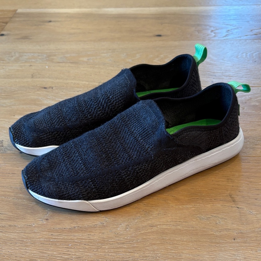 Sanuk Black Slip-On Men's Shoes size 12